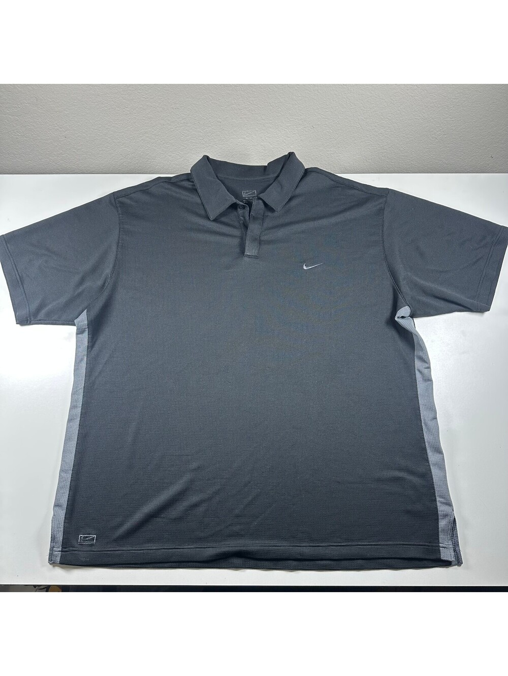 Nike Golf Black & Gray Polo XXL